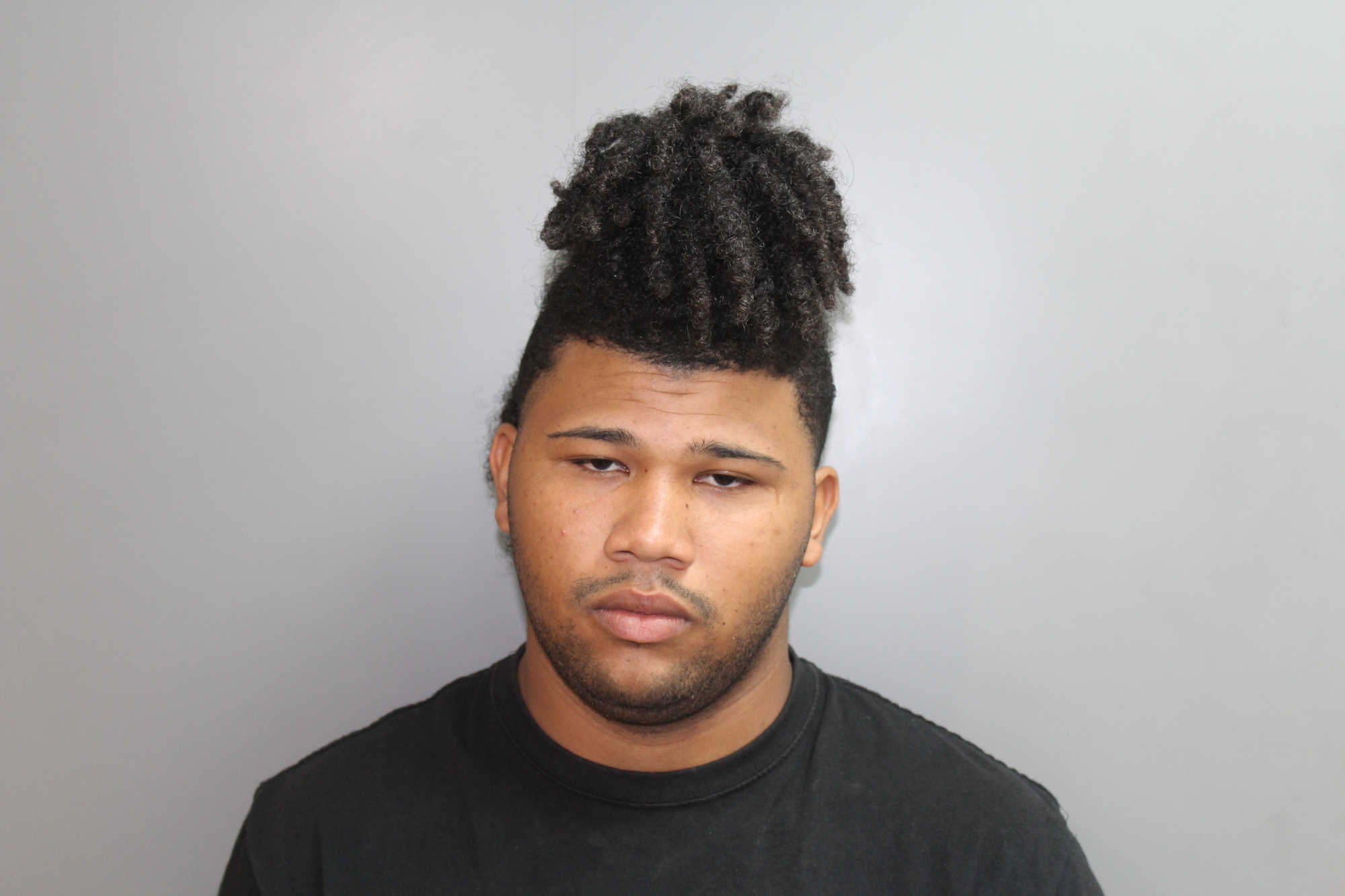 Mugshot of John Jaheim Perez.