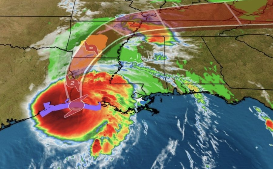 Laura Begins Battering of Gulf Coast