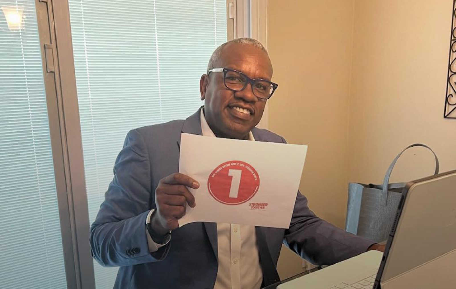 Governor Albert Bryan holds up his No. 1 pick following the Casting of Lots for the Nov. 8, 2022 General Election.