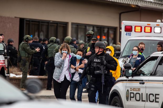 10 Are Dead, Including Police Officer in Colorado Supermarket Shooting
