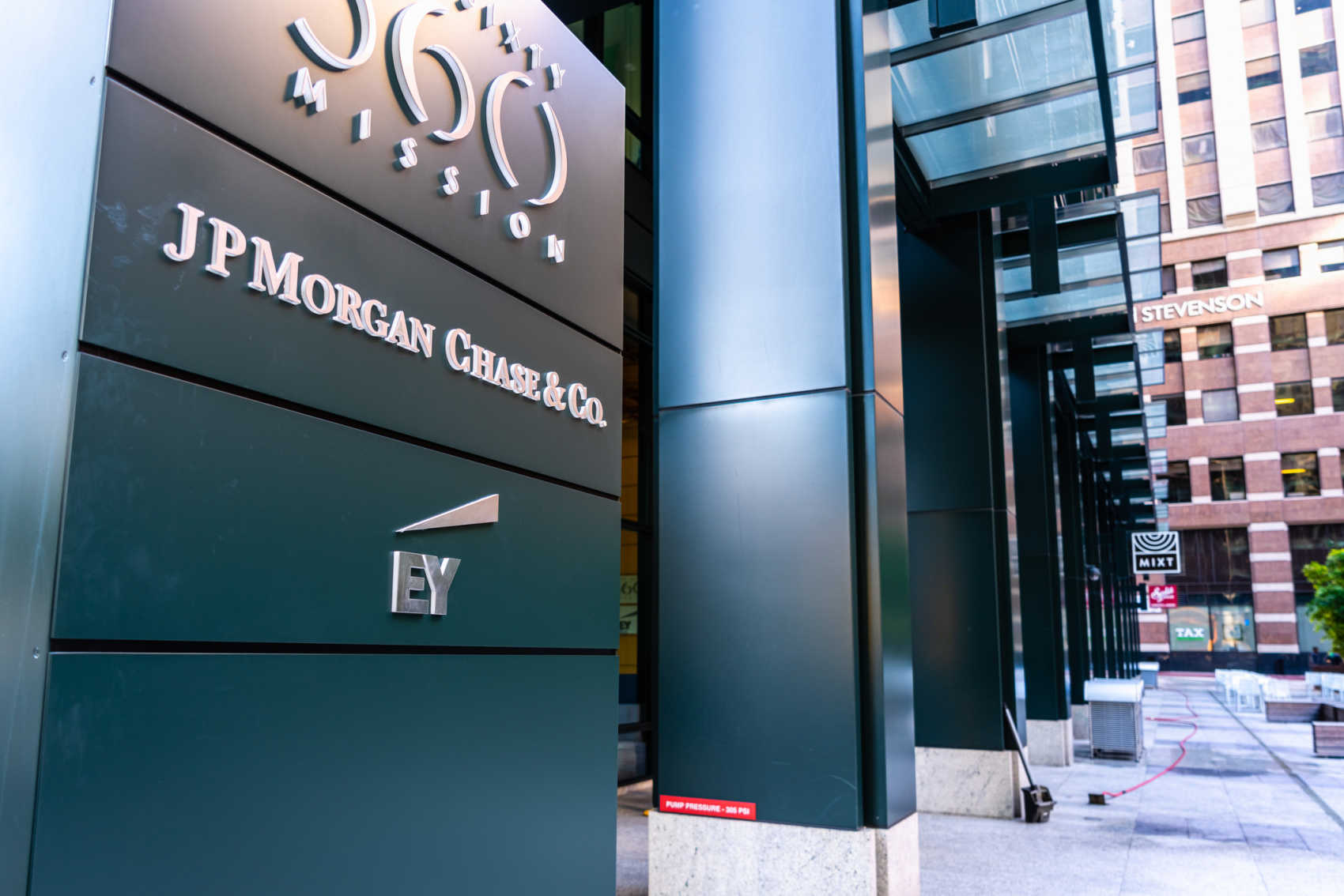 JPMorgan Chase Executives Laughed Amongst Themselves About Jeffrey Epstein's 'Interest in Young Girls,' Asserts USVI in Latest Allegation Against Bank