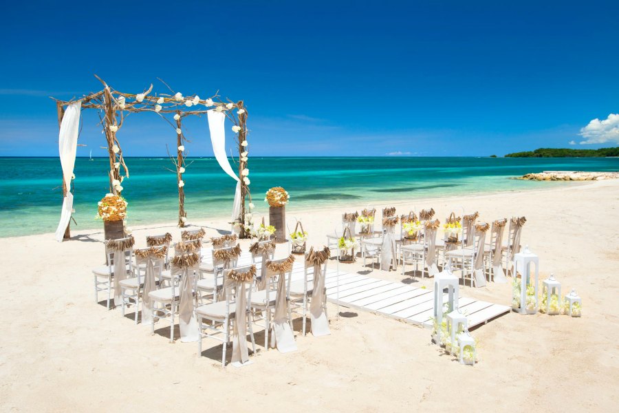 Permits for Weddings, Other Special Events Now Available at Park Service