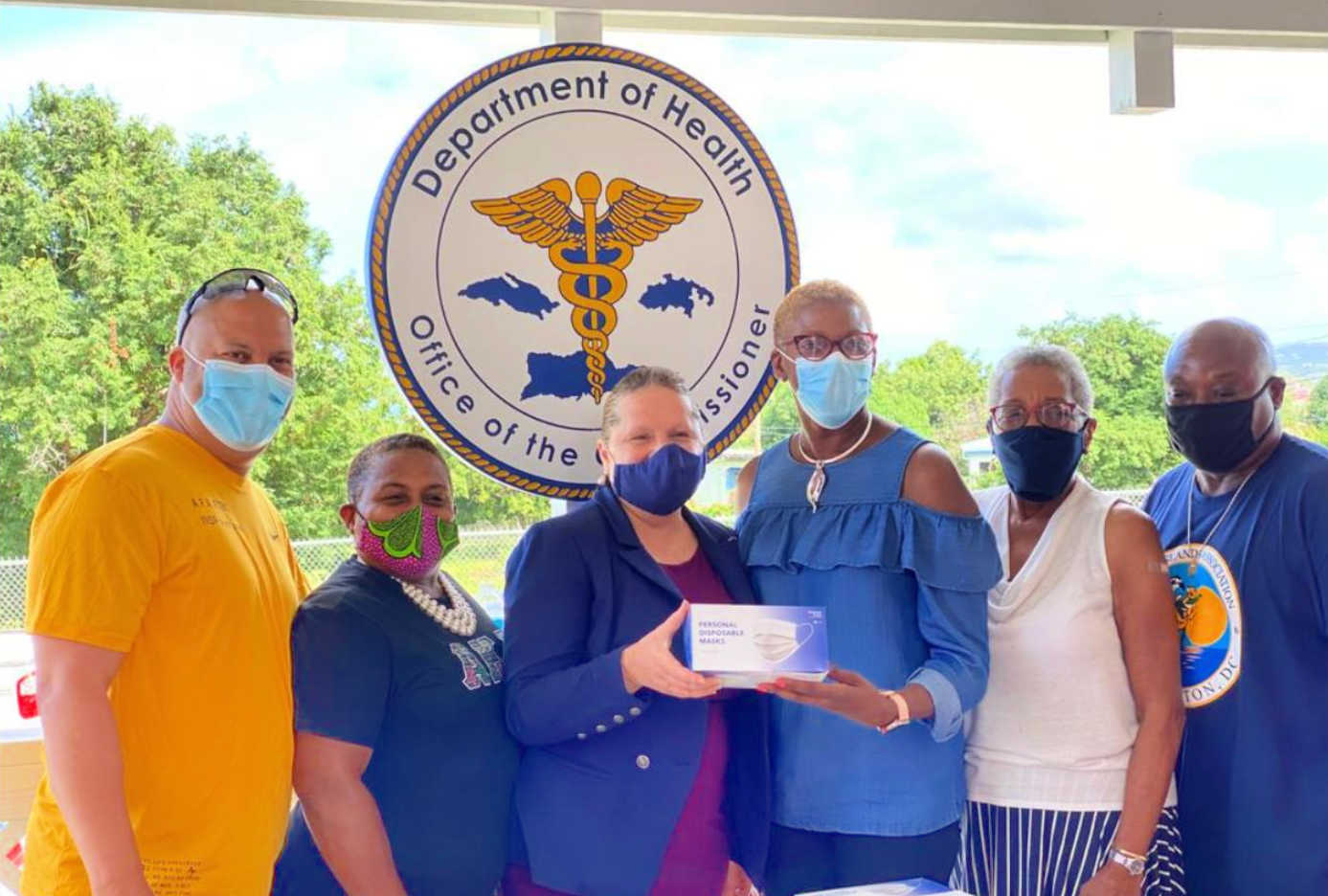 Virgin Islands Association in D.C. Donates 10,000 Masks to Dept. of Health For Distribution, $1,000 to Ten Students in Scholarships