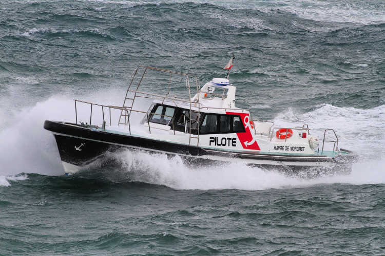 An example of a pilot boat, not what is actually being auctioned.