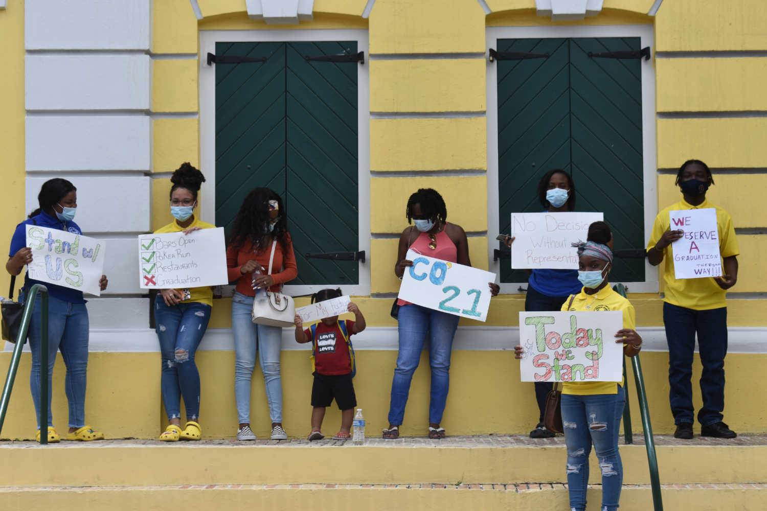 St. Croix Central High and Educational Complex students protested outside Gov’t House on St. Croix on Sat. May 8, 2021, displeasured by the Dept. of Education’s alleged flip-flopping on in-person graduation plans to settle on a drive-thru setup.