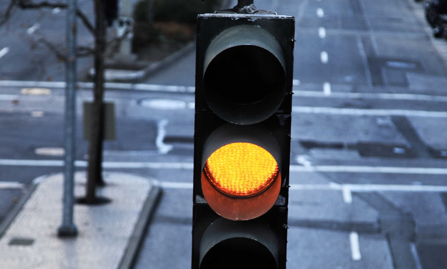 VIPD to Public Use Caution at Intersections Where Traffic Lights Are