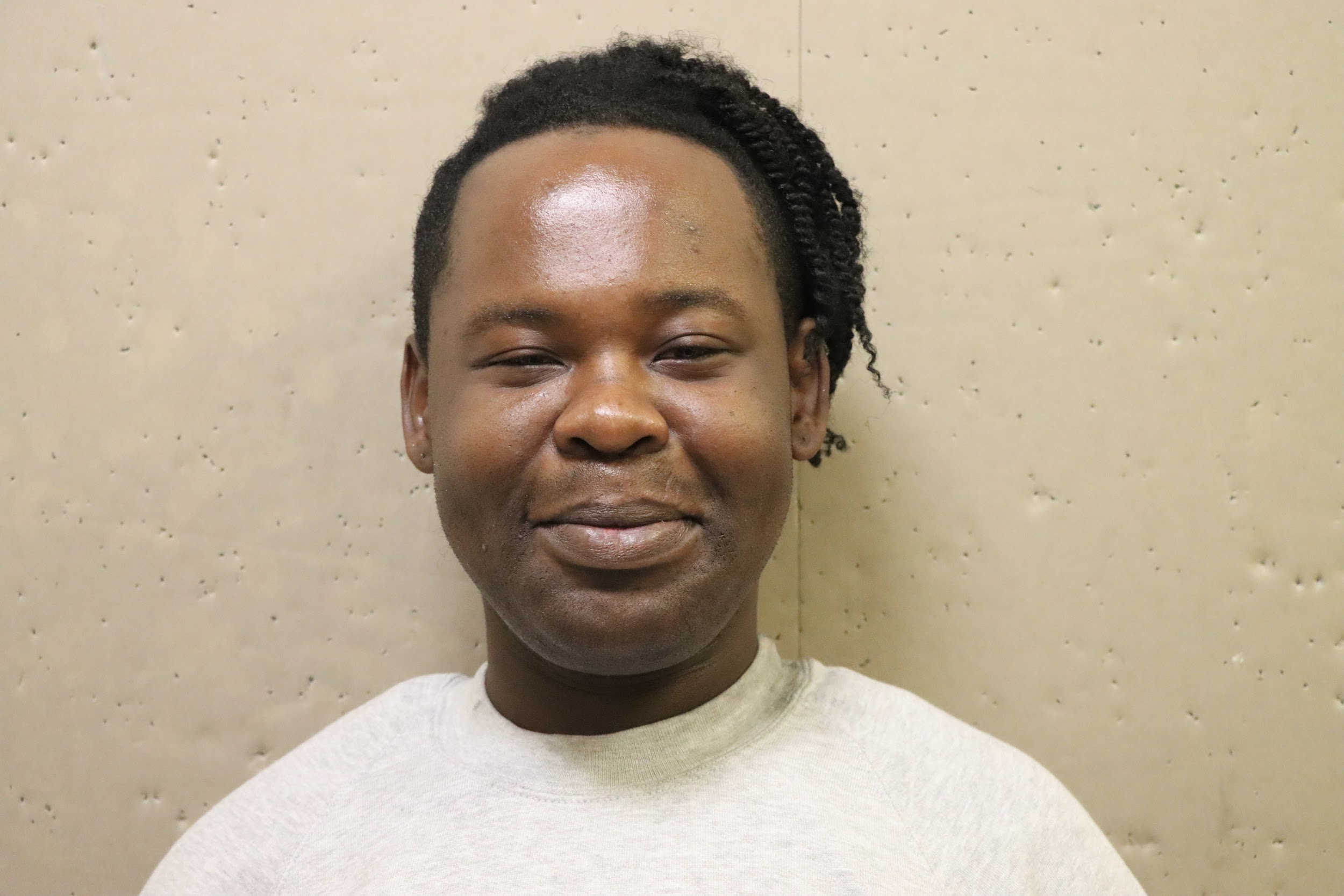 Mugshot of Olassie Brewer.