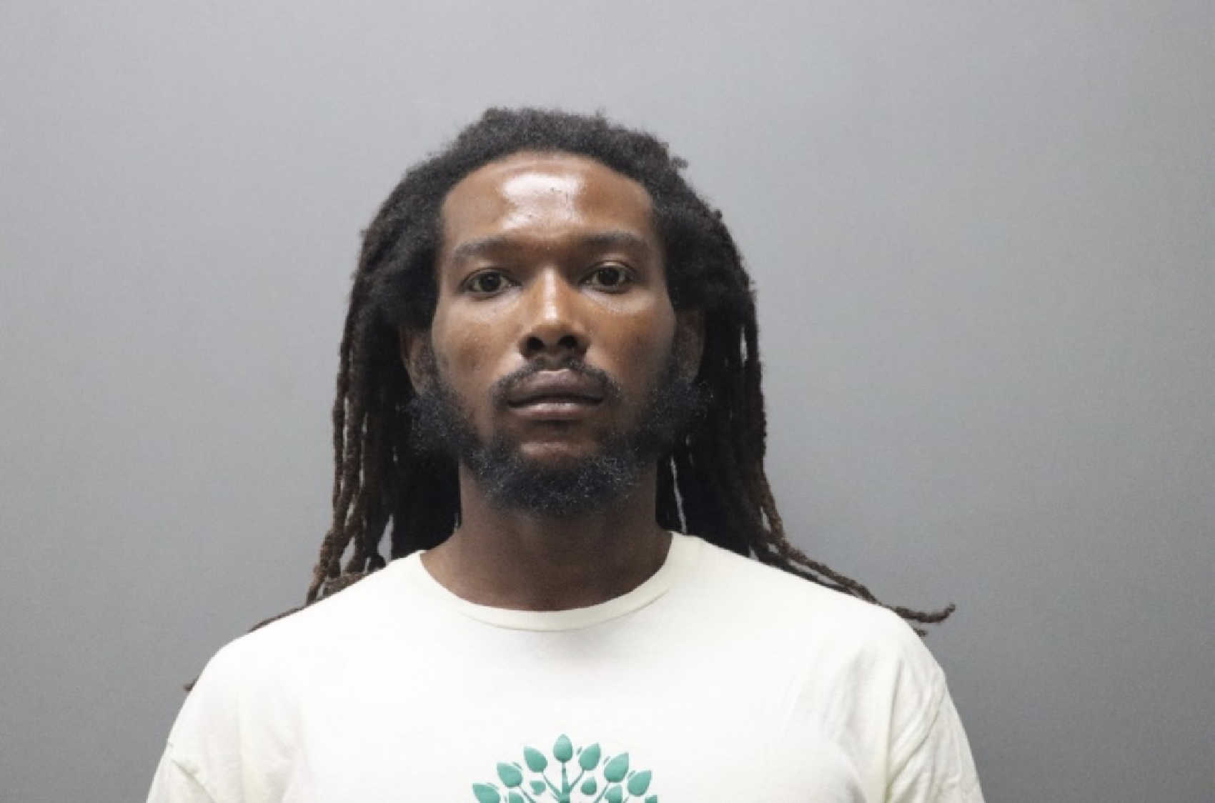 Mugshot of Osayande Francis.