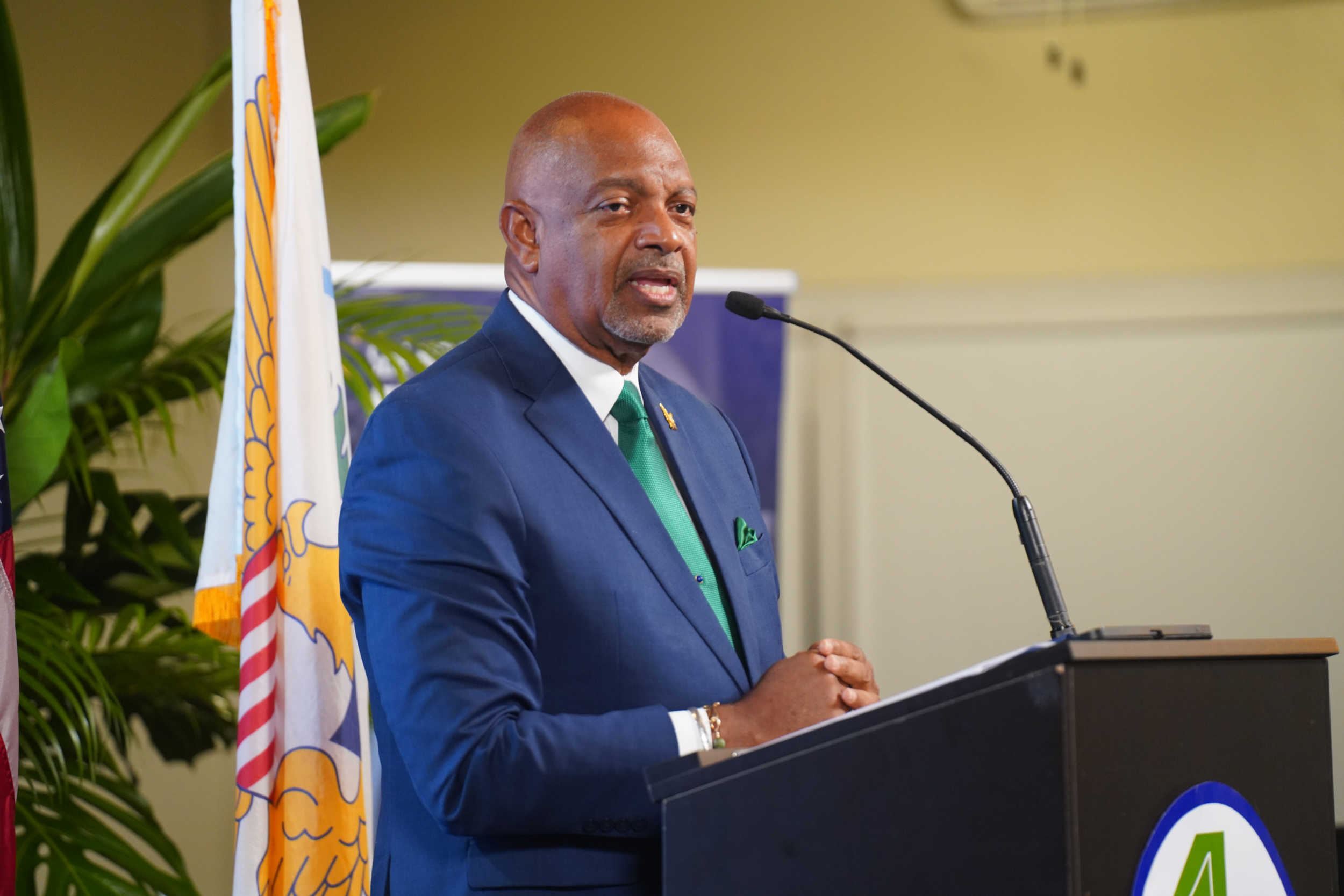 Roach and Francis Launch Campaign on Experience and Accountability as Power Outages Hand Rivals a WAPA Opening