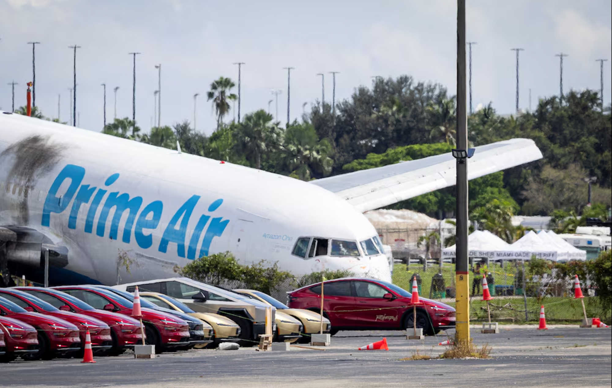 Recorder evidence shows one pilot repeatedly warned the San Juan-to-Miami cargo jet was too fast as terrain and sink-rate alerts sounded. Five people were killed after the Boeing 767 overran the runway in Miami; the federal investigation remains ongoing.