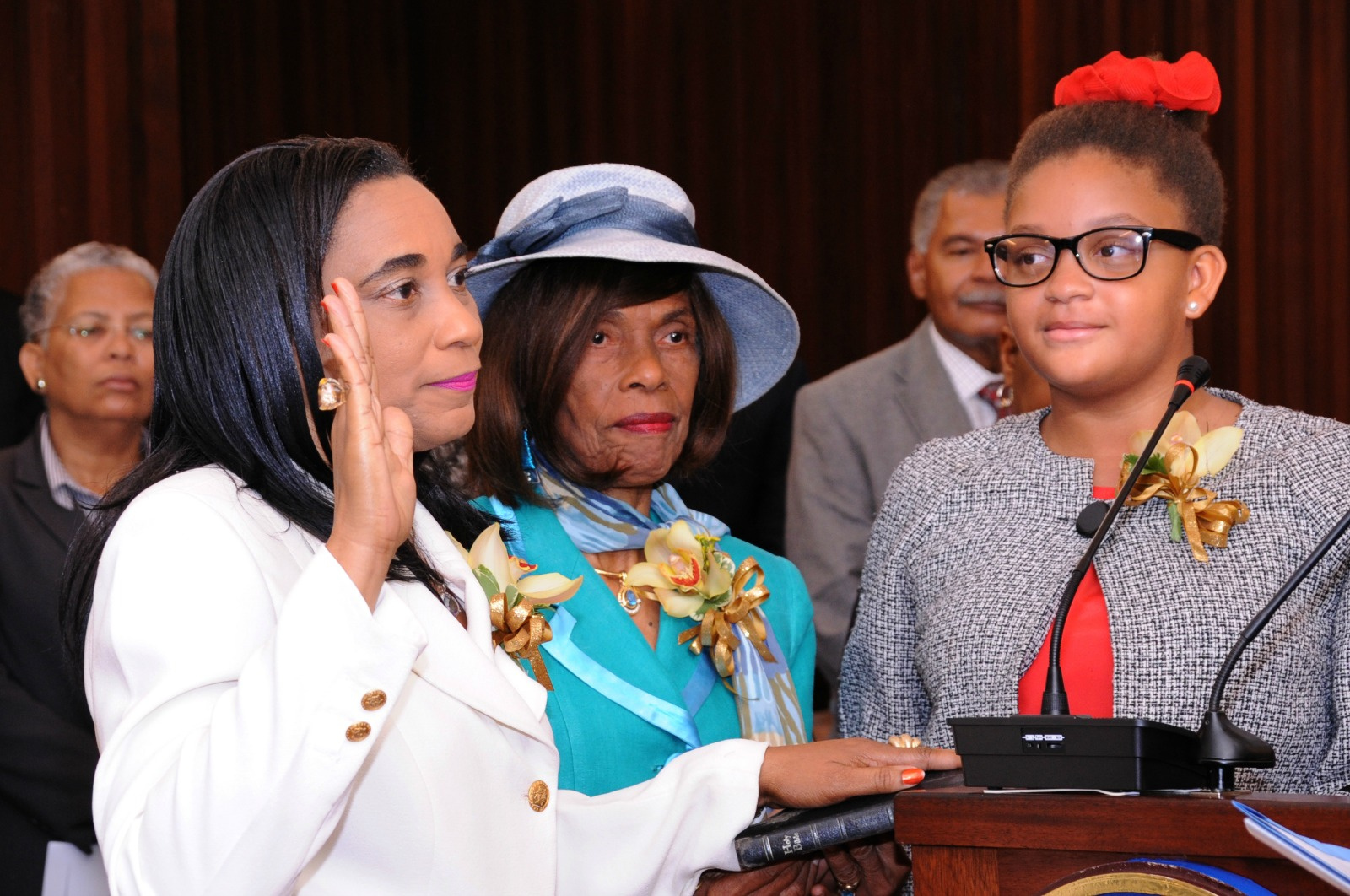 Judge Renee Gumbs Carty Lauded By Governor At Swearing-In Ceremony
