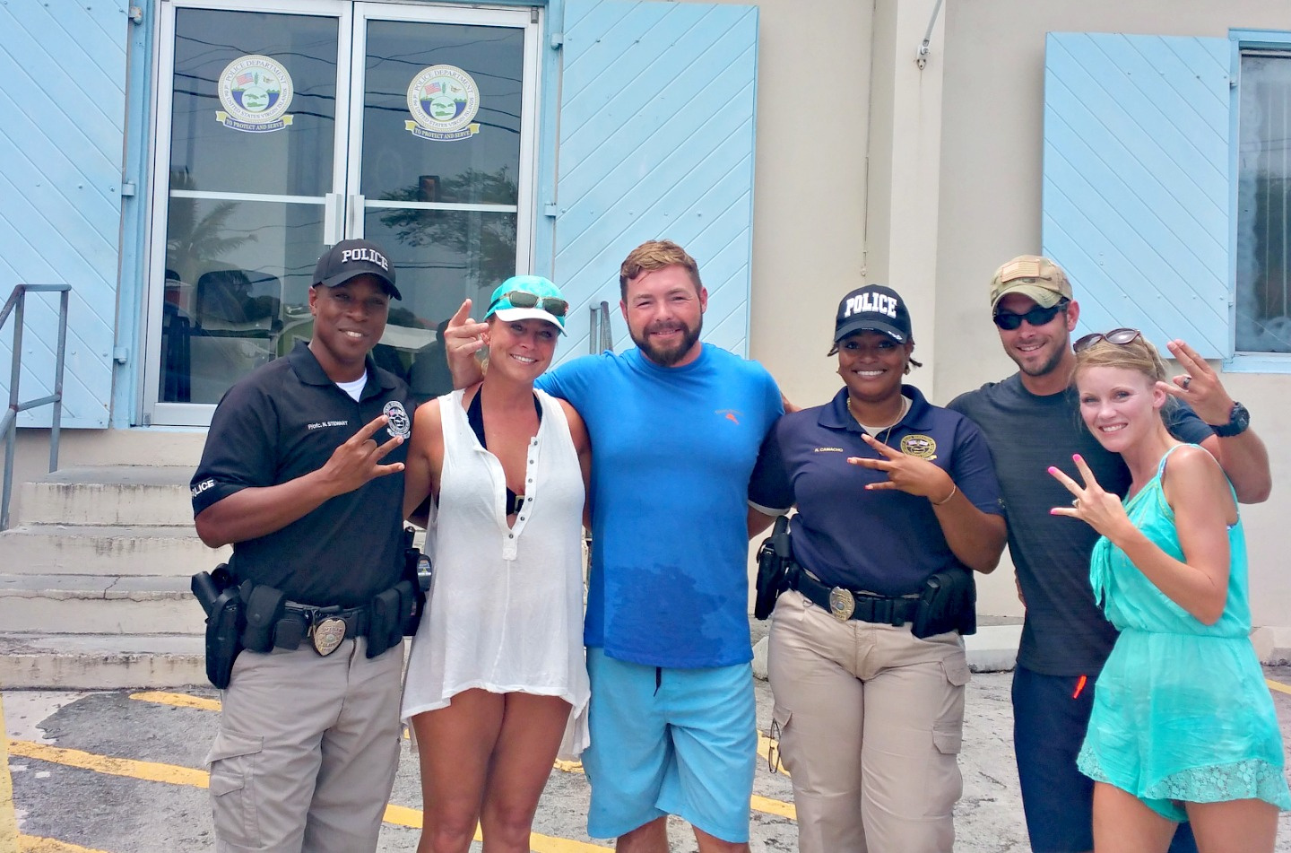Tourists Praise V.I.P.D. Officers For Tracking And Returning Stolen Items