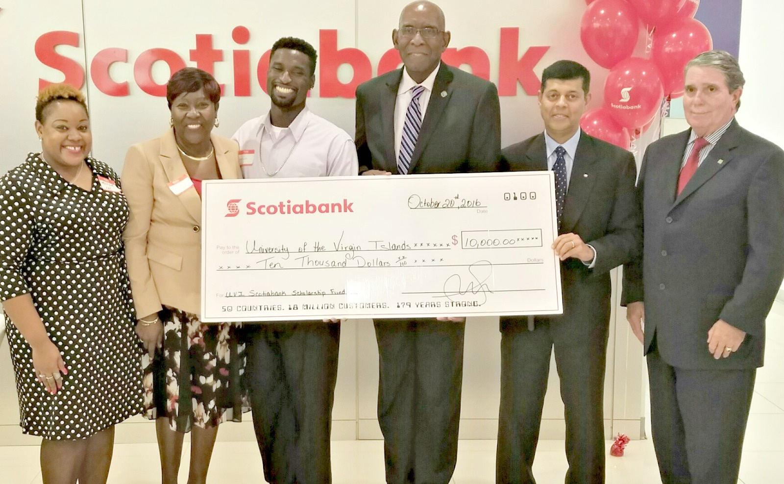 Scotiabank Continues Commitment To UVI With $10,000 Donation