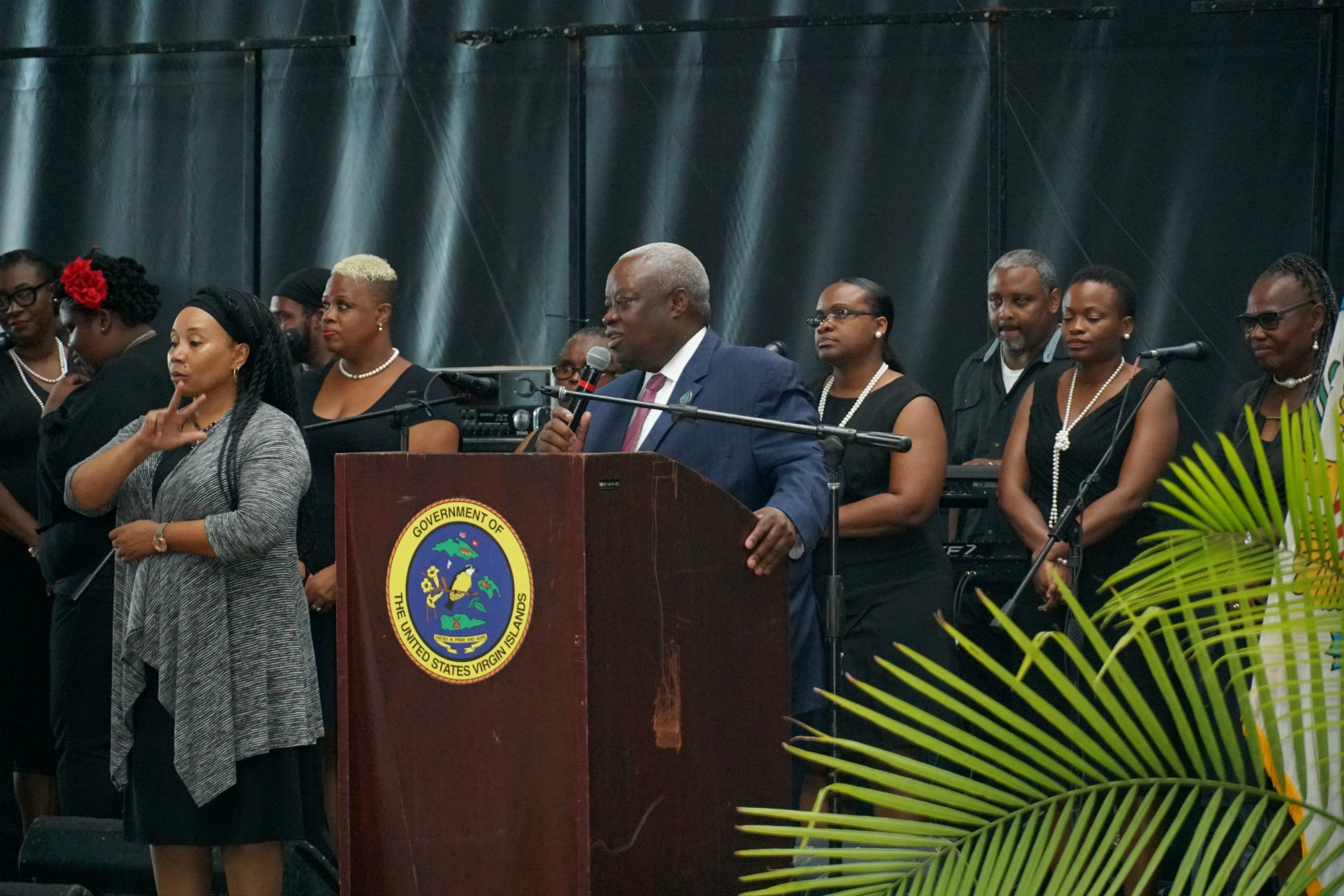 Governor Mapp, A 'Growing Christian,' Delivers Sermon-Like Speech During Praise And Thanksgiving Event