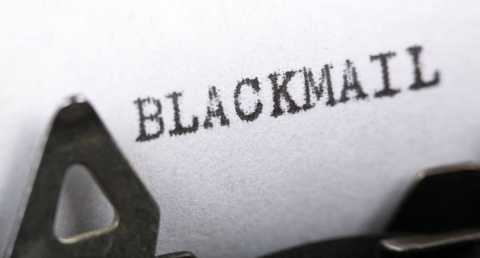 Undocumented Immigrant Blackmailed Into Sexual Relationship By Man Impersonating Federal Officer
