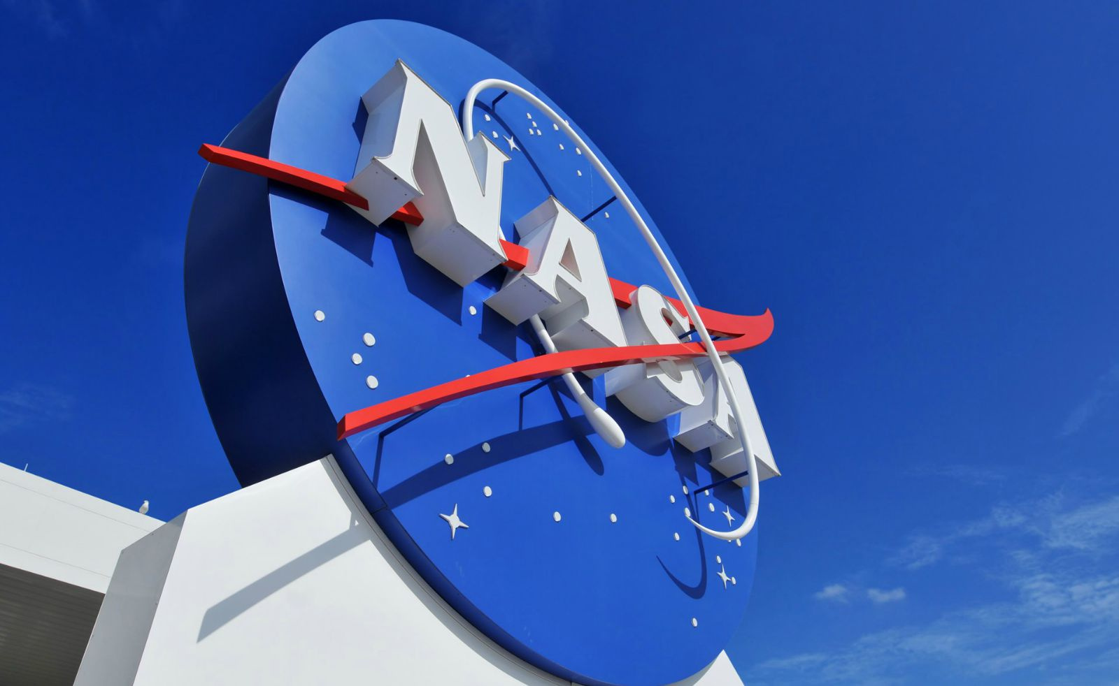 UVI Receives Five-Year $2.5 Million Grant From NASA
