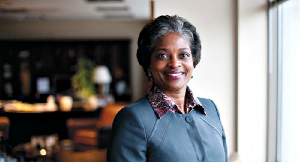 Plaskett Hosts FCC Commissioner In USVI