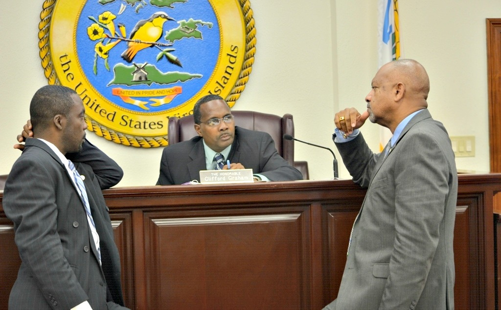 Senators Pass Bills Aimed At Regulating Credit Unions And Insurance Companies In USVI