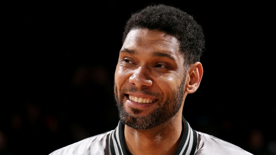Resolutions To Honor Tim Duncan And Julio Felix Win Mapp's Approval