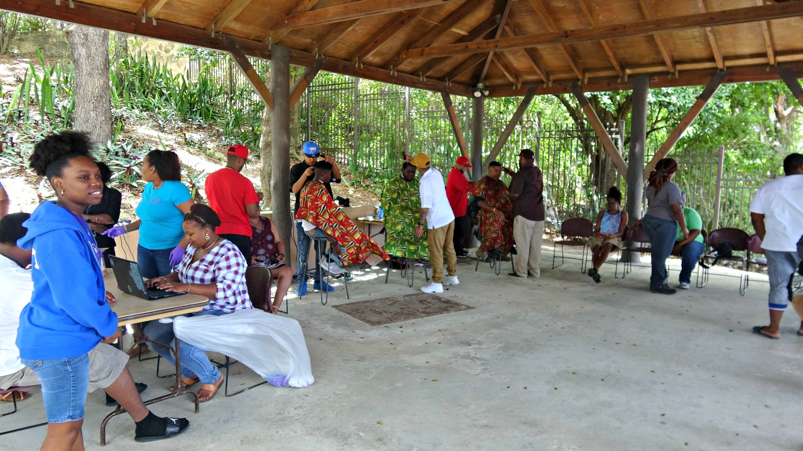 Watch: Karibbean Kuts Barbers Visit UVI, Give Free Haircuts