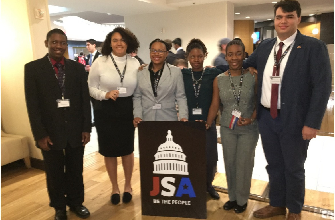 Local Students Bring Home Best Speaker Awards from Junior Statesmen Winter Congress