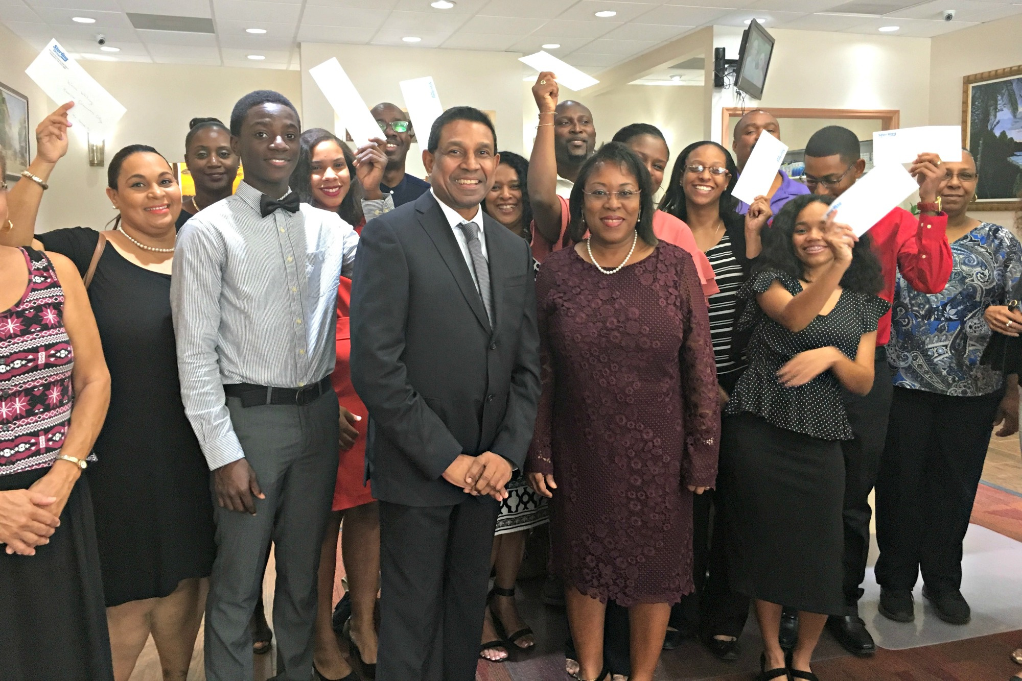 Owners Of Local Sterling Optical Invest $19,500 Into College-Bound Students