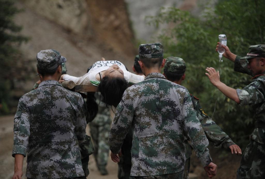 Death Toll From Quake In China Rises To 398