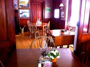 The dining room at Center Lovell Inn.