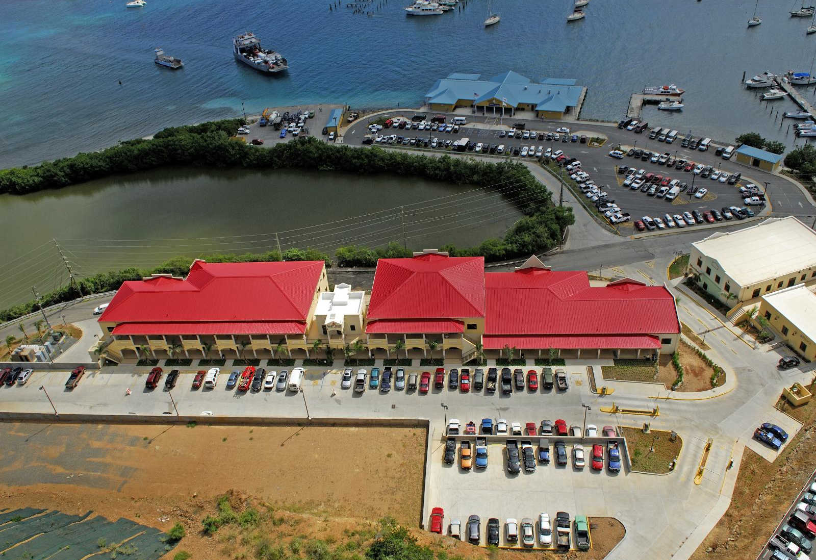 East End Plaza in Estate Smith Bay, St. Thomas, the commercial property at the center of a long-running lease dispute between FirstBank Puerto Rico and Harthman Leasing III over possession and rent obligations.